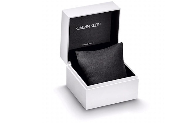 Calvin Klein herenhorloge met zwarte lederen band!